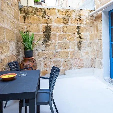 Letcom Appartement *