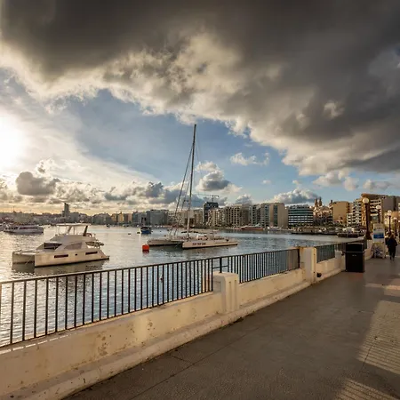 Apartment Letcom Sliema